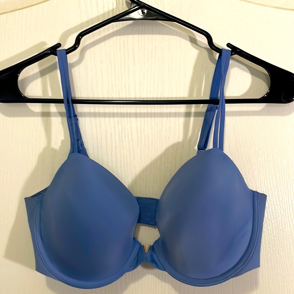 Victoria’s Secret Lightly Lined Bra
